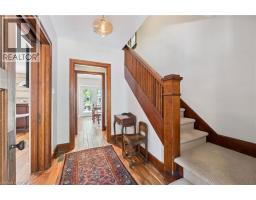 100 DAWSON Street - 7