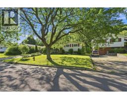 31 VALERIE Drive - 44