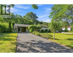 31 VALERIE Drive - 46
