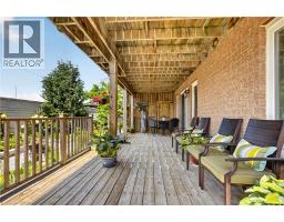 118 CHESTER Drive - 41