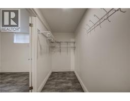 197 SOUTHWOOD Drive - 43