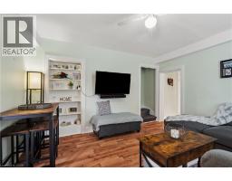 286 MAIN Street S - 9