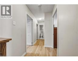 467 WOODVIEW Road UnitNo. 5 - 15