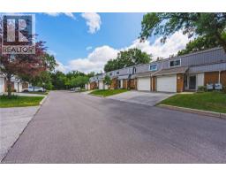 467 WOODVIEW Road UnitNo. 5 - 28