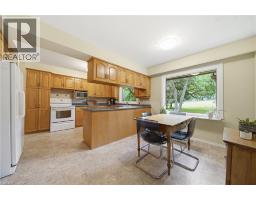 32 WAVERLEY Drive - 13