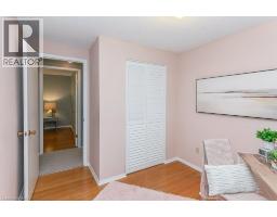 66 SHEA Crescent - 18