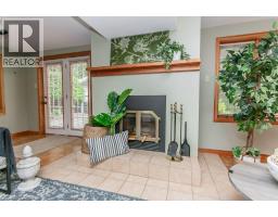 66 SHEA Crescent - 21