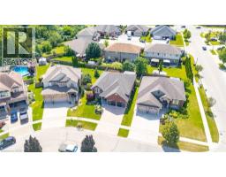 6 WESTVIEW Court - 1