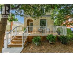 48 POLLOCK Avenue - 1