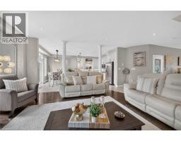 68 GARINGER Crescent - 10