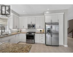 68 GARINGER Crescent - 11