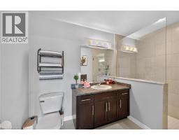 68 GARINGER Crescent - 24