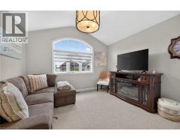68 GARINGER Crescent - 26