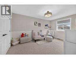 68 GARINGER Crescent - 27
