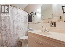 14 HILLCREST Road - 16
