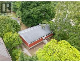 14 HILLCREST Road - 4