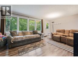14 HILLCREST Road - 8