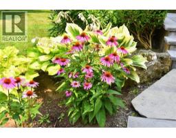 18 GARWOOD Avenue - 3