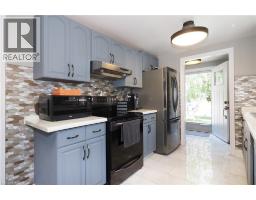 390 DRIFTWOOD Drive - 12