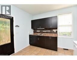 180 PROVINCE Street N - 16