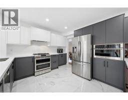1194 QUEEN VICTORIA Avenue - 15