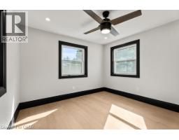 105 ROTHSAY Avenue - 19