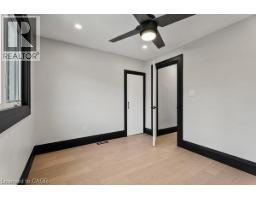105 ROTHSAY Avenue - 24