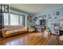 139 GLASSCO Avenue N - 7