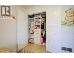 290 WILLIAM Street - 17