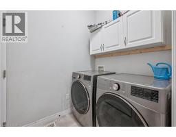 254 GOSLING GARDENS UnitNo. 12 - 18