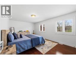 199 HUNTER Street W - 32