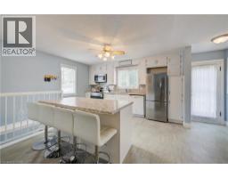 254 WELLINGTON Street W - 6