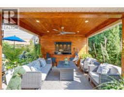 4252 SARAZEN Drive - 46