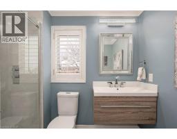 4252 SARAZEN Drive - 8