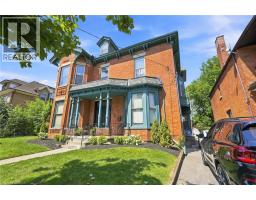 132 EMERALD Street S - 3