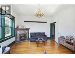 132 EMERALD Street S - 35
