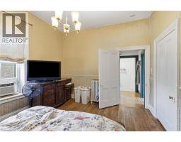 132 EMERALD Street S - 41