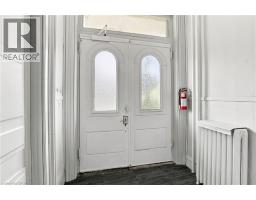 132 EMERALD Street S - 6