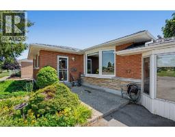 87 MCDONALD Avenue - 2