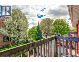 4 EDGEWATER Drive - 33