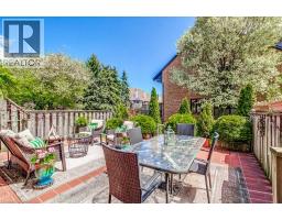 4 EDGEWATER Drive - 35