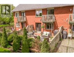 4 EDGEWATER Drive - 40