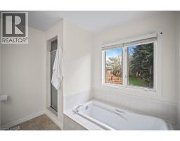 320 HAMILTON Drive UnitNo. 10 - 27