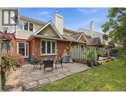 525 BEECHWOOD Drive UnitNo. 27 - 35