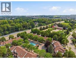 525 BEECHWOOD Drive UnitNo. 27 - 44