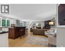 1391 QUEEN VICTORIA Avenue - 14
