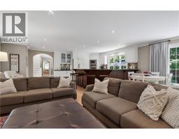 1391 QUEEN VICTORIA Avenue - 21