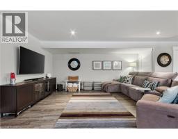 1391 QUEEN VICTORIA Avenue - 37