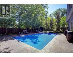 1391 QUEEN VICTORIA Avenue - 47