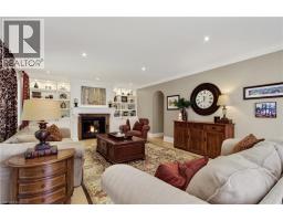 1391 QUEEN VICTORIA Avenue - 7